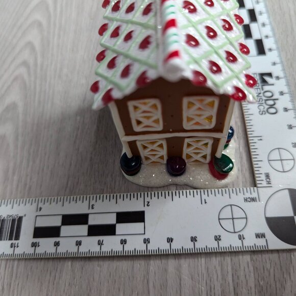 Hallmark Keepsake Ornament 2008 Gingerbread Lane Noelville NIB 3rd in the Series - Picture 14 of 16